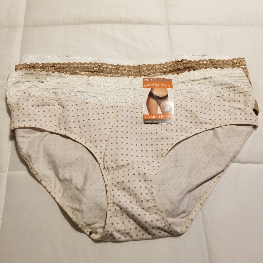 3 Pair of Warner's Blissful Benefits Lace Hipster